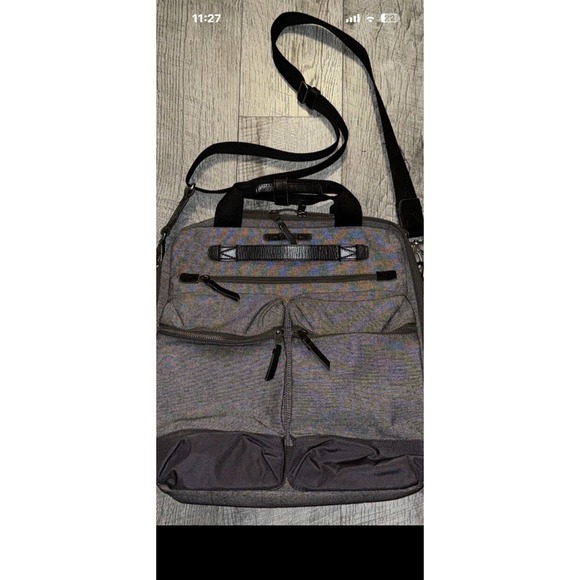 Tumi Dalston Ashwin Tote Gray Color Good Condition Messenger Model 61008MGR